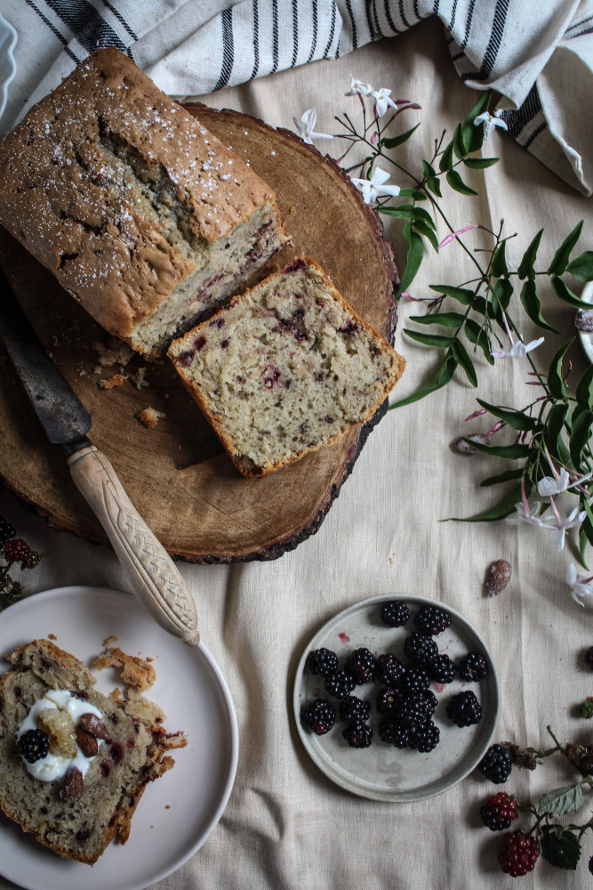 blackberry almnd cake with jasmin honey-1-11