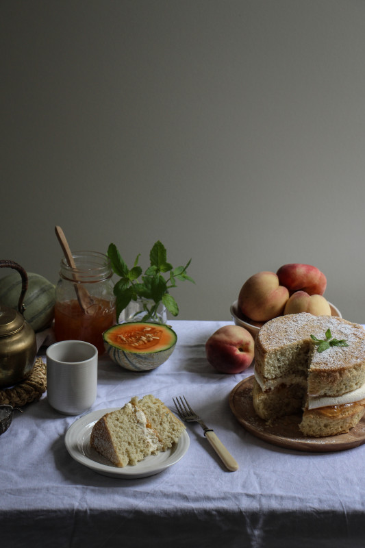 fresh mint cake with peach and melon jam -1-19