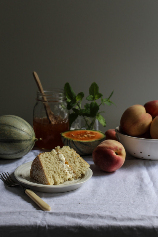 fresh mint cake with peach and melon jam -1-23