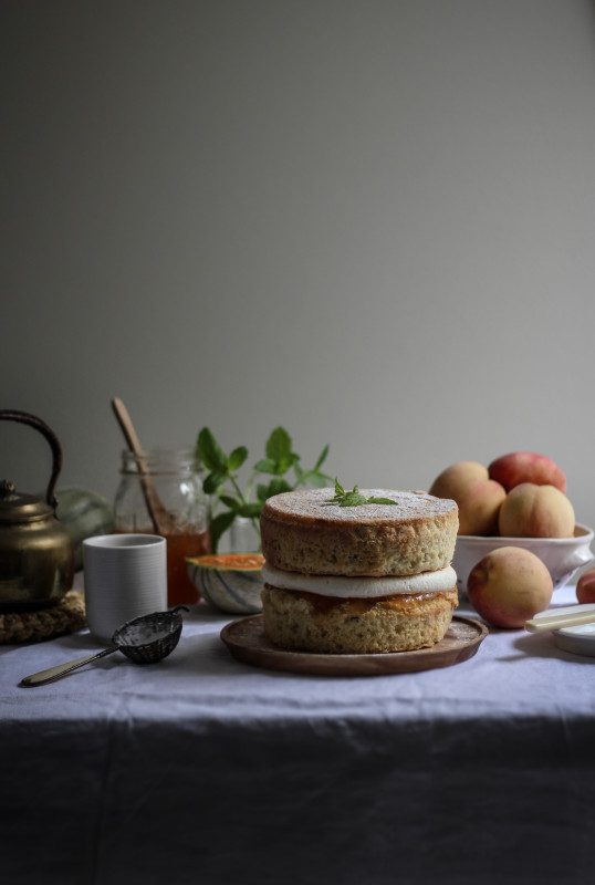 fresh mint cake with peach and melon jam -1-5