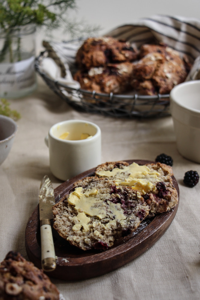 blackberry ginger scones with fennel sugar-1-17