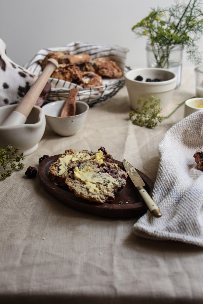 blackberry ginger scones with fennel sugar-1-26