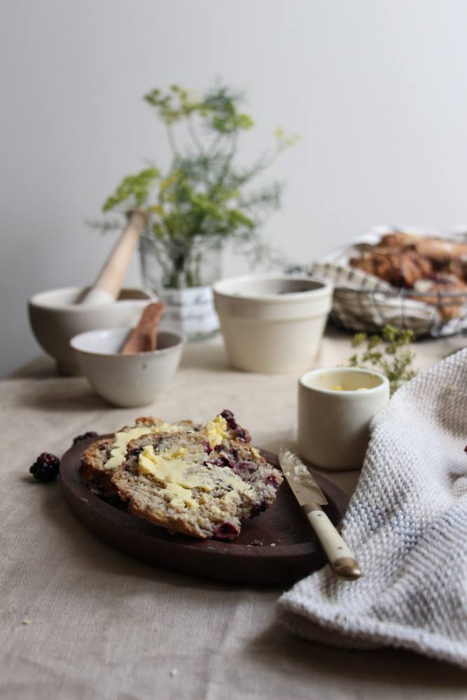 blackberry ginger scones with fennel sugar-1-28