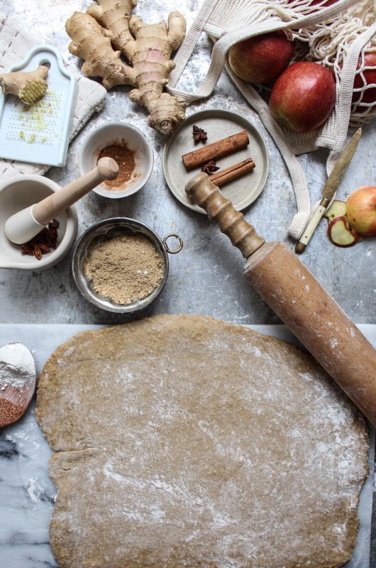 bonfire night spiced apple parkin rolls-1-10