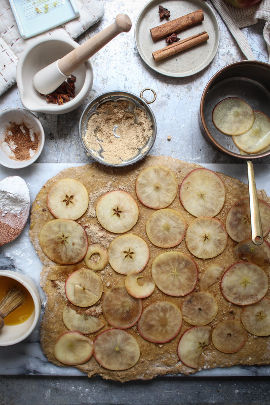 bonfire night spiced apple parkin rolls-1-3