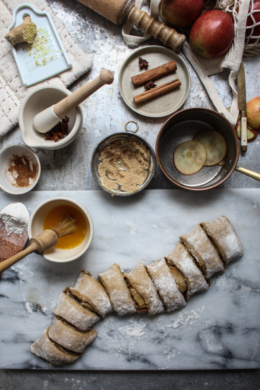 bonfire night spiced apple parkin rolls-1-6