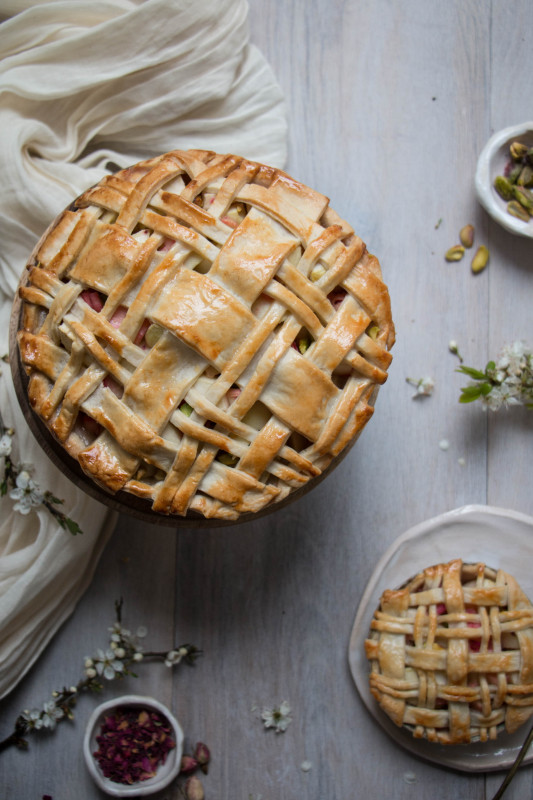 apple rose and rhubarb and pistachio pie-1-18