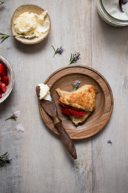 buttermilk scones and strawberries in violet sugar-1-5