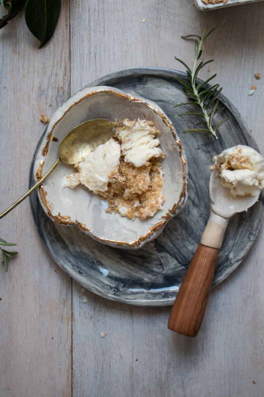 lemon clotted cream icecream with anzac crumble-1-14