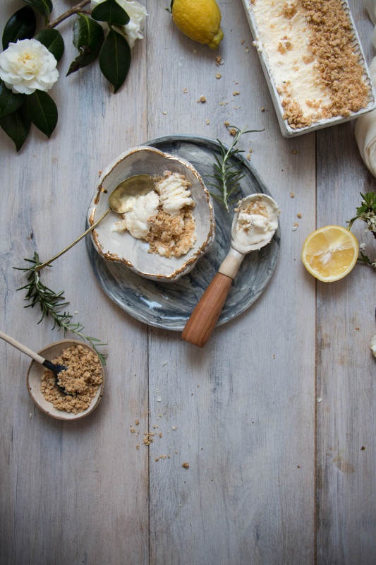 lemon clotted cream icecream with anzac crumble-1-5