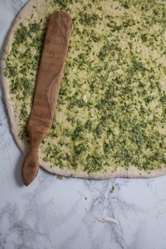 chive pumpkin seed pesto bread-1-7