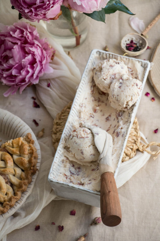 peach tea pie and rose icecream-1-32