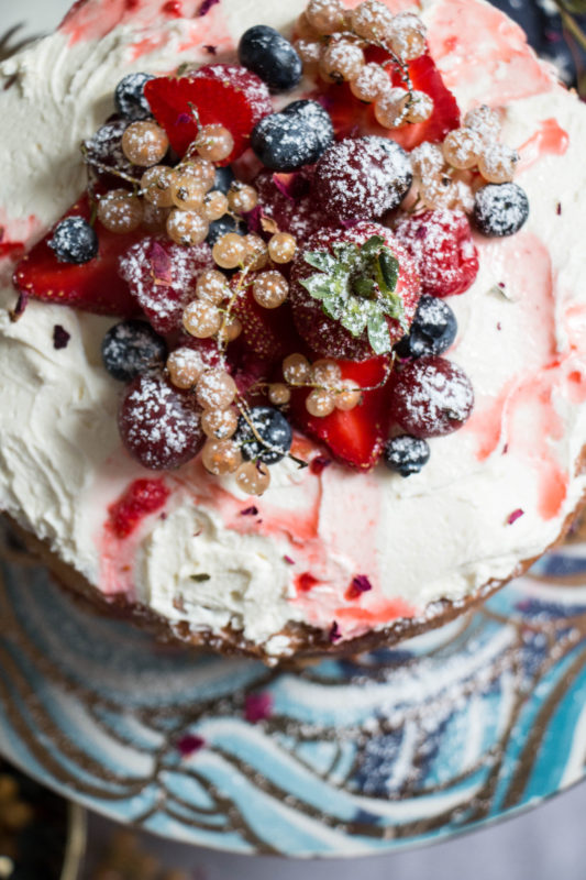 rose berry cake-1-9