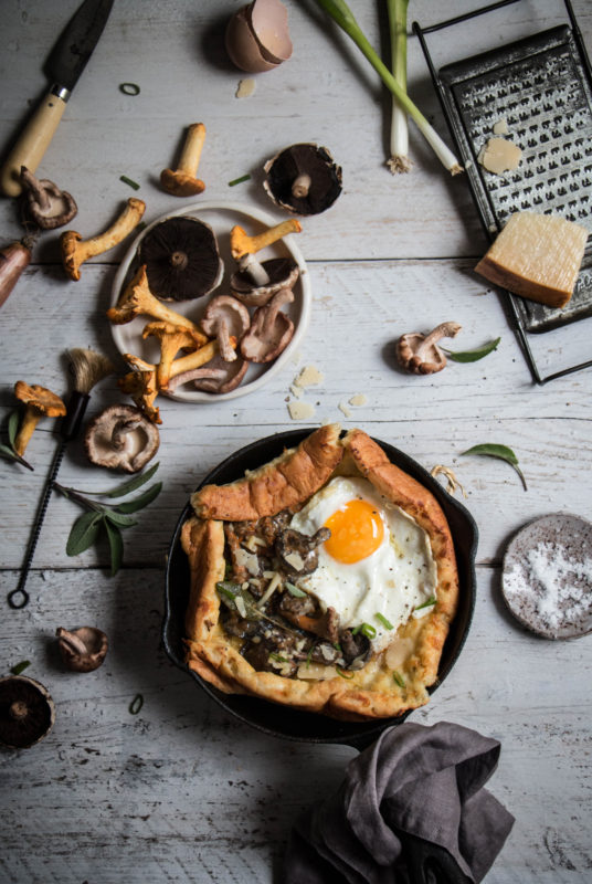 savoury dutch baby pancake with creamy mushrooms-1-4-1