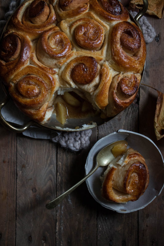 jasmine tea poached caramel apple bottomed cinnamon buns-1-13