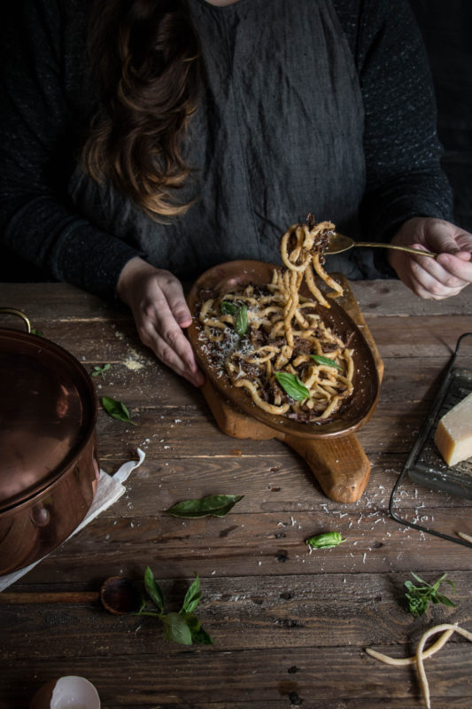 tuscan-braised-ox-cheek-with-chianti-and-pici-pasta-1-2