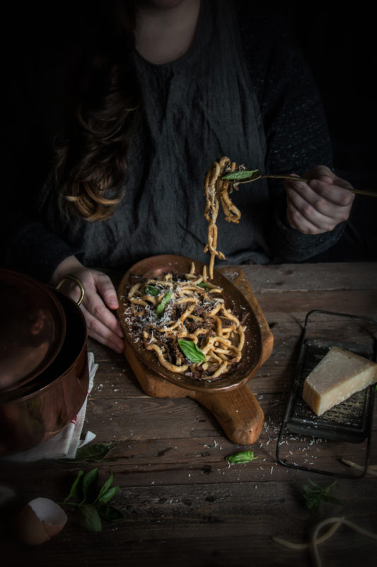 tuscan-braised-ox-cheek-with-chianti-and-pici-pasta-1-4-1