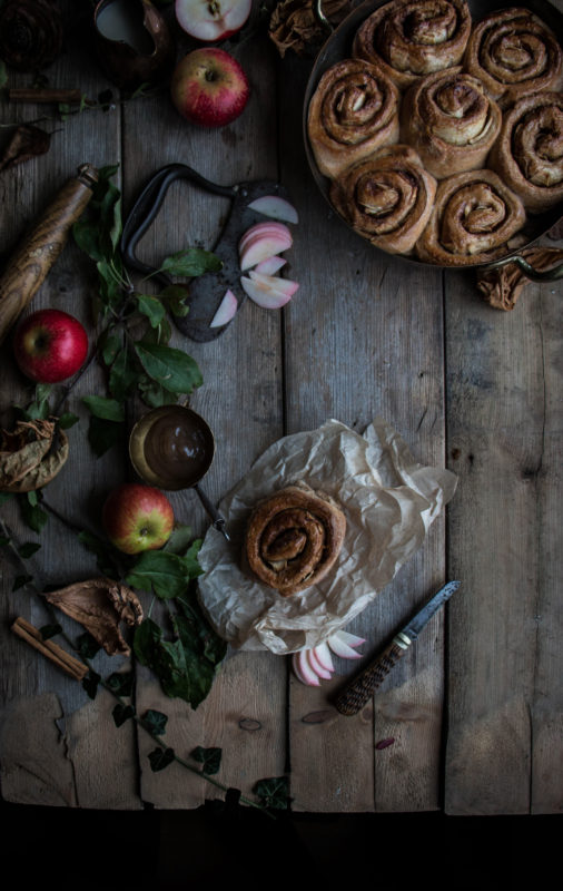 vegan-apple-cinnamon-buns-1-14-1