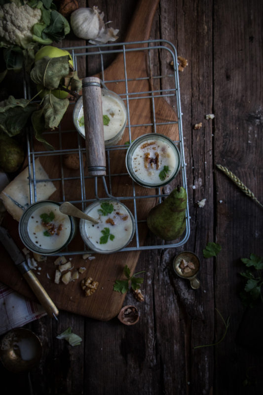 cauliflower-pear-and-blue-cheese-soup-1-1