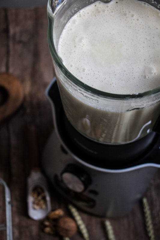 cauliflower-pear-and-blue-cheese-soup-1-9