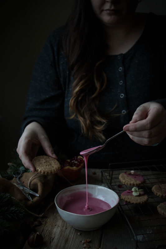 chestnut-cookies-with-pomegranate-glaze-1-17