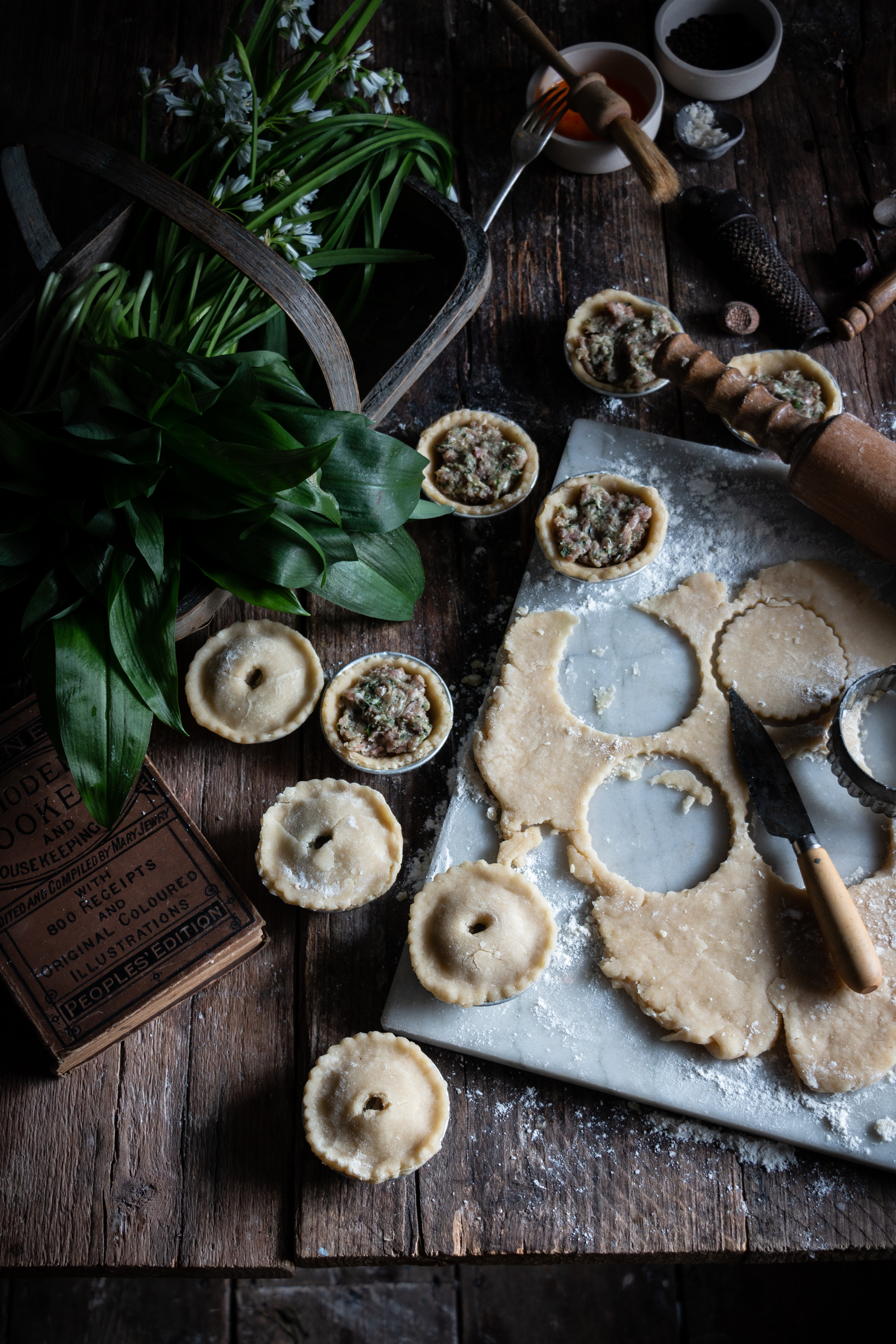 spring time wild gaarlic pork pies