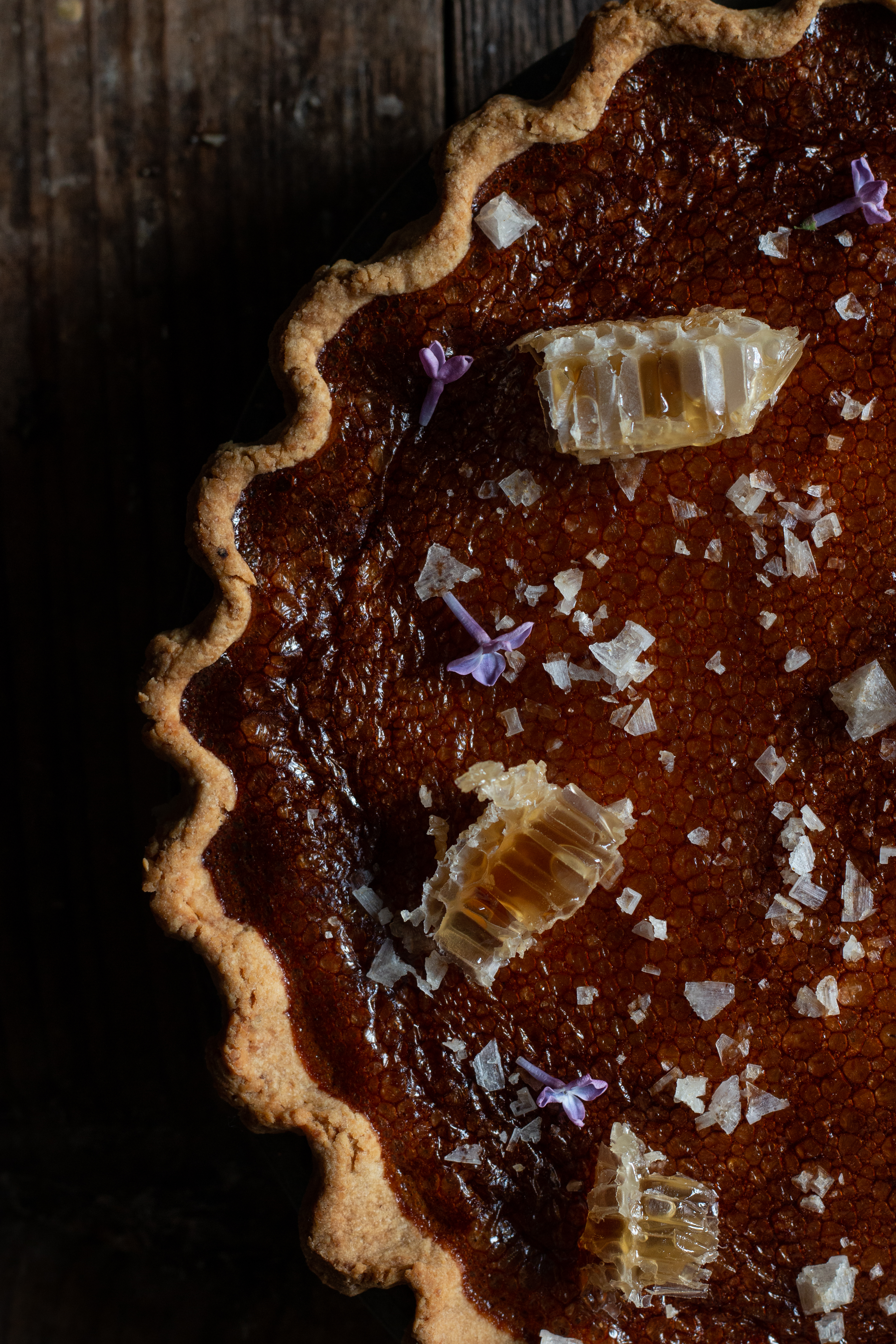 Lilac sugar salty honey pie with rhubarb