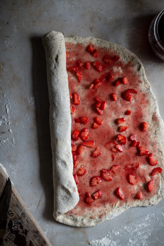 strawberry poppy seed buns