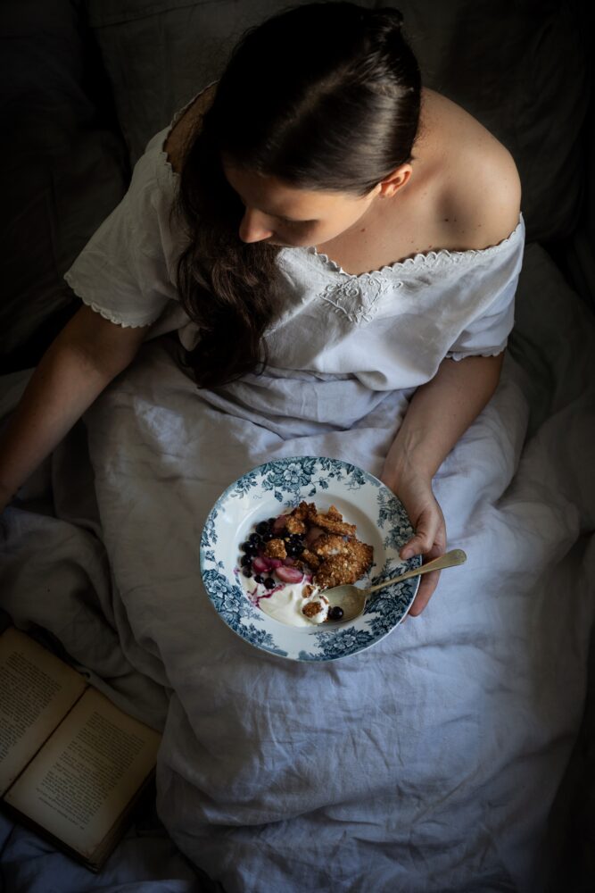 how to make granola clusters stick together Lavender almond and fennel granola clusters