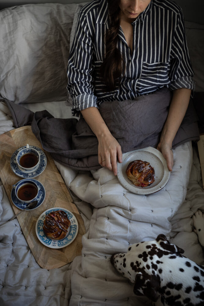 breakfast in bed