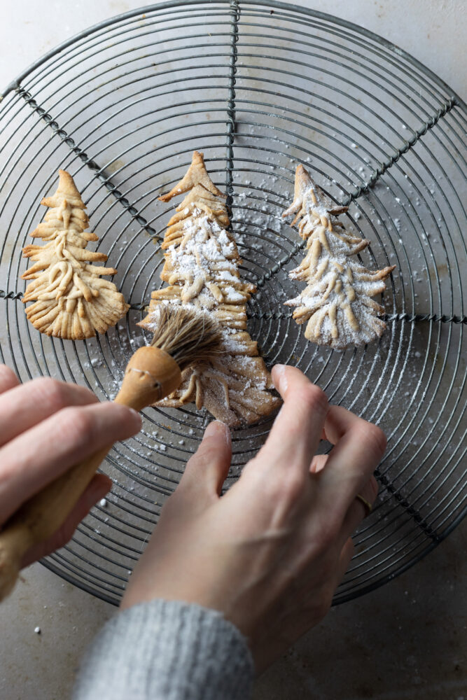 gingerbread tree step 14