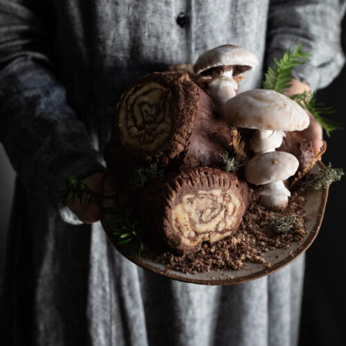 woodland log cake