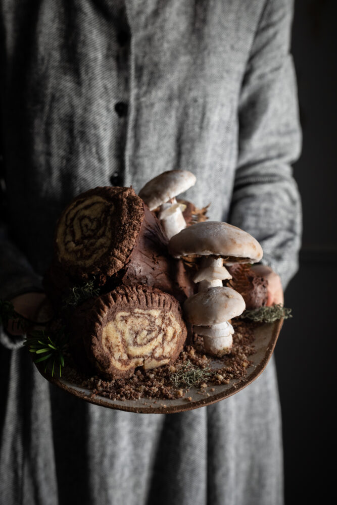 woodland chocolate log cake