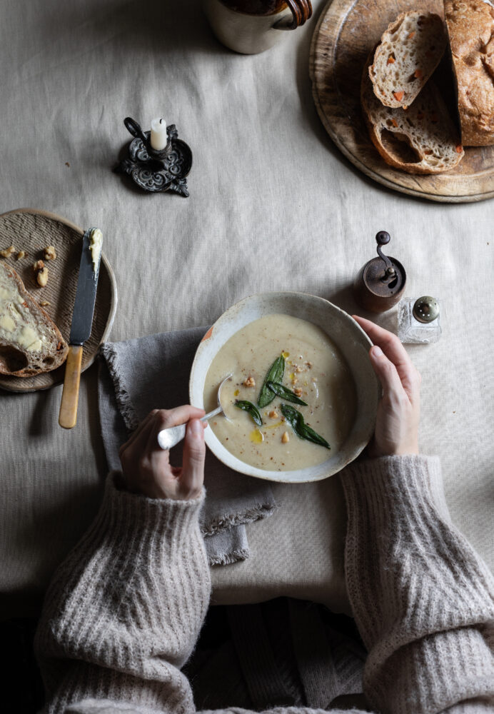 parsnip cauli soup