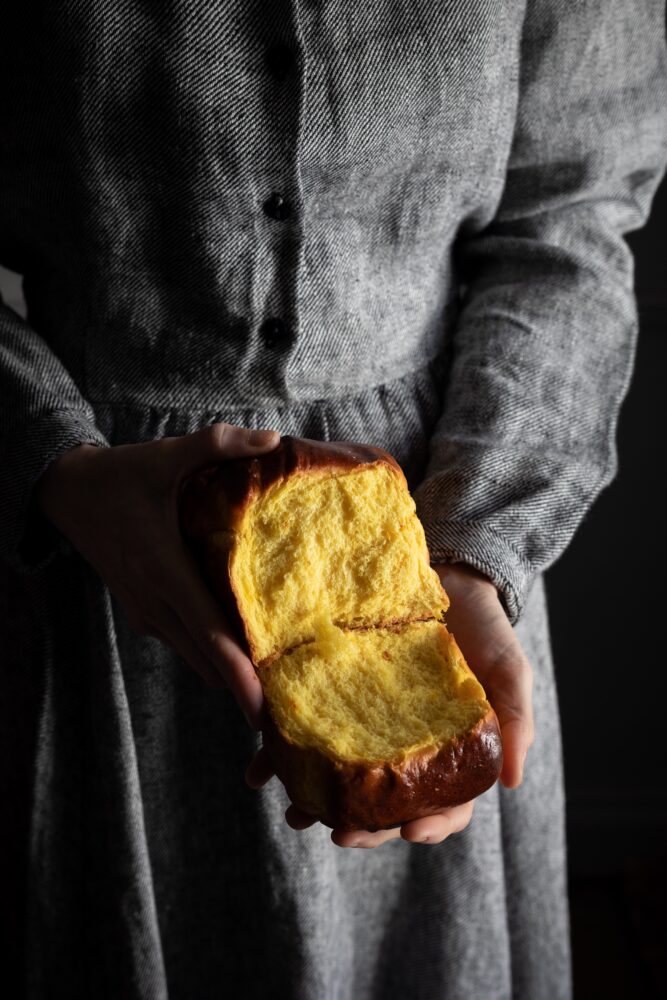 Saffron and cardamon milk bread