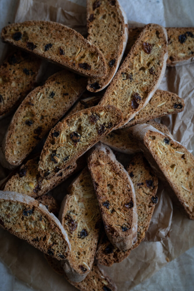 Simnel biscotti easter