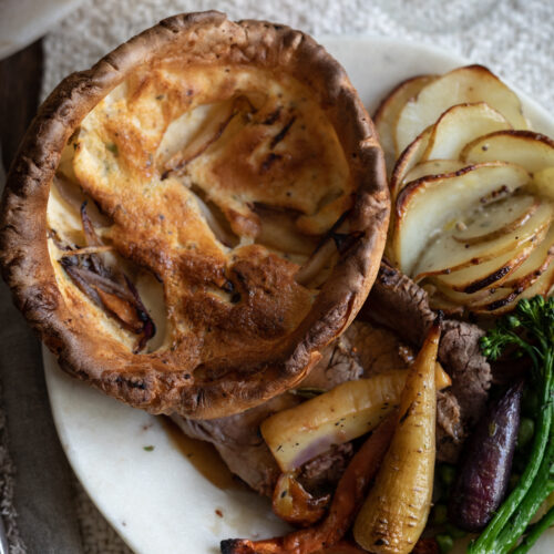 giant caramelised onion yorkshire puddings