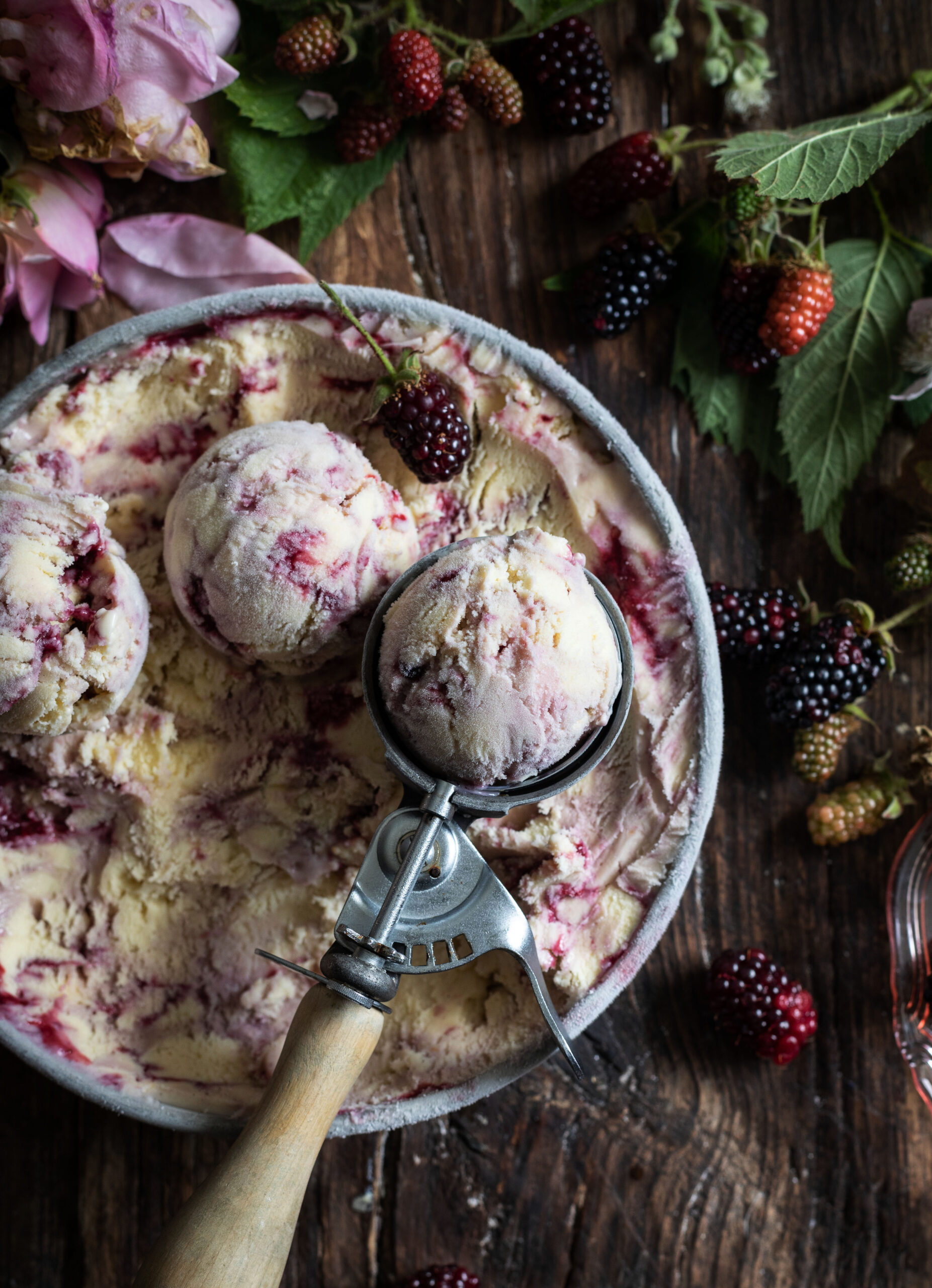 blackberry rose swirl mascarpone ice cream