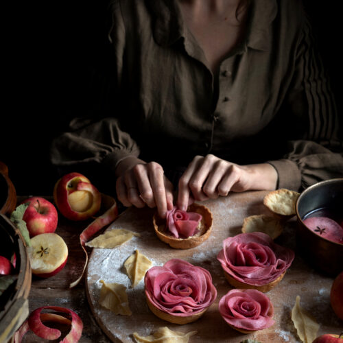 mulled wine apple rose tarts