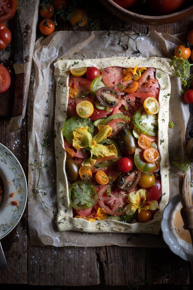 tomato puff pastry tart