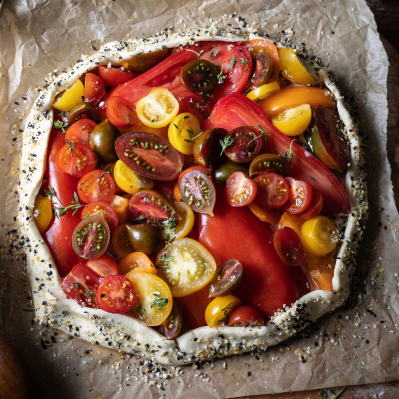 tomato caramelised onion and goats cheese tart